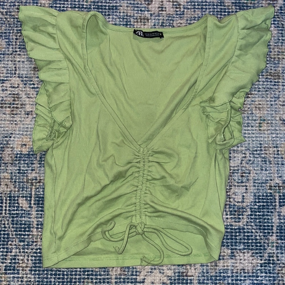 Zara cropped ruffle sleeve top